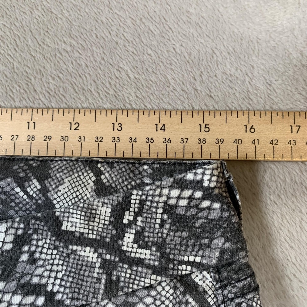 Seven7 Pants Womens 12 Snakeskin Print High Rise Skinny‎ Jeans Tummyless Stretch - Picture 3 of 13